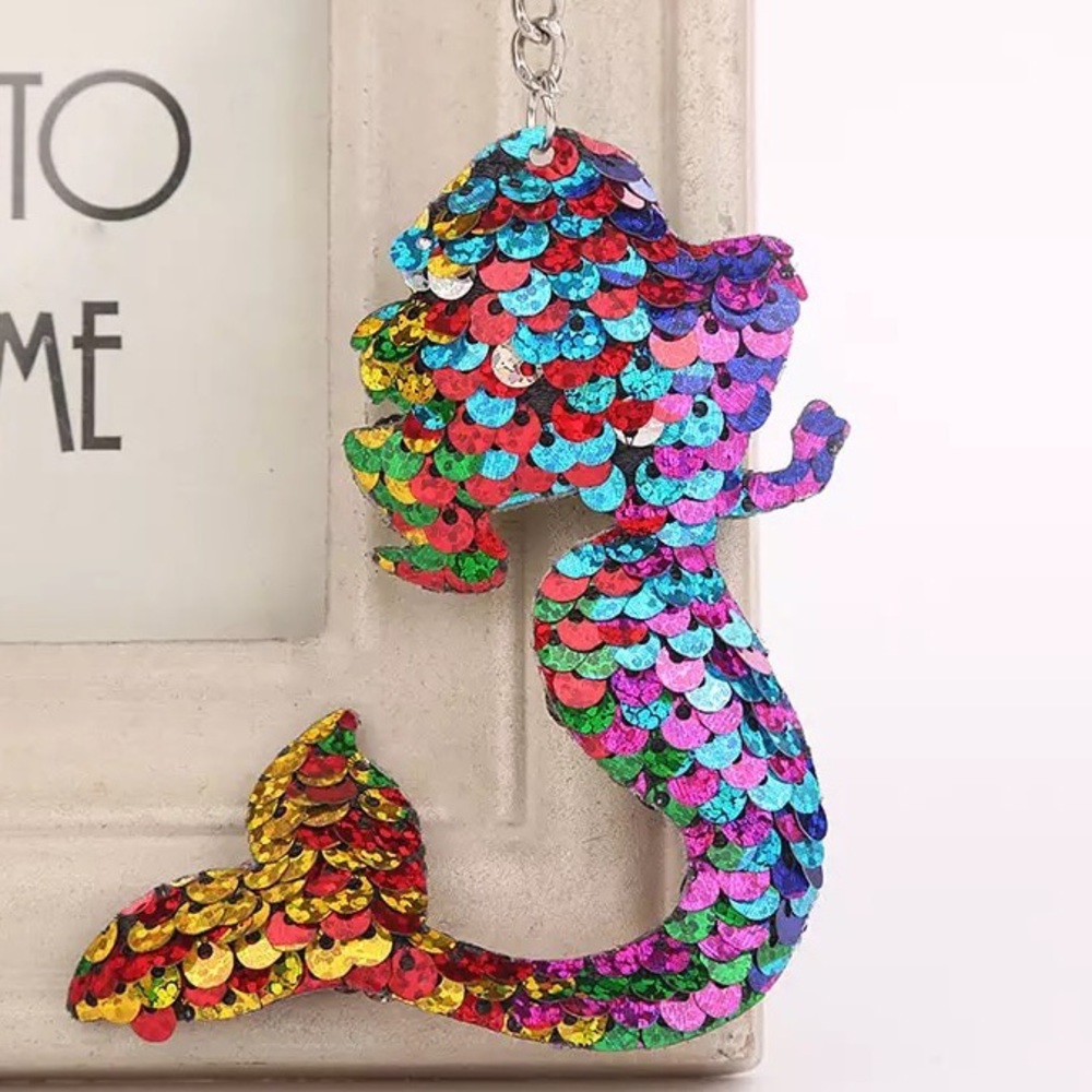 🧜‍♀️ Gorgeous Mermaid Sequin Keychain 🧜‍♀️